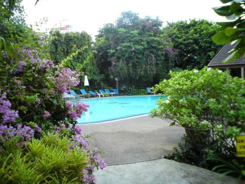 Phuket Golden Sand Inn - Sha Extra Plus Karon Exterior photo